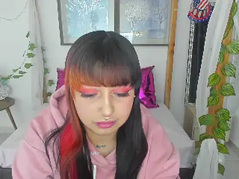 lussyevans24 online show from 14, 1, 2025
