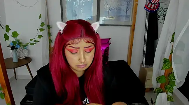 lussyevans24 online show from 18, 1, 2025