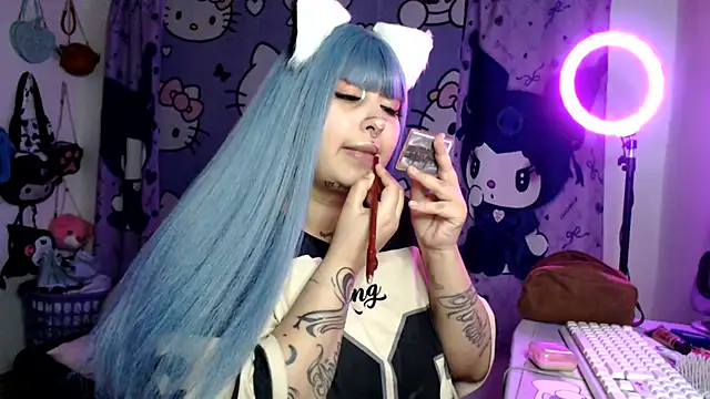 lussyevans24 online show from 10, 6, 2026