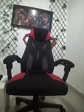 Ostinsanto online show from 14, 2, 2026