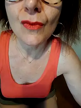 Snapshot of Viola8p chatting on 23, 9, 2025 Viola8p online show from 23, 9, 2025