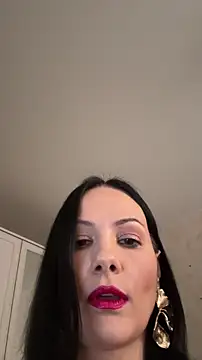 Snapshot of Devil_Goddess chatting on 1, 11, 2025 Devil Goddess online show from 1, 11, 2025