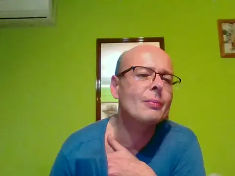 Snapshot of Tiger202441 chatting on 13, 9, 2025 Tiger202441 online show from 13, 9, 2025