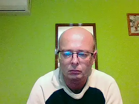 Snapshot of Tiger202441 chatting on 16, 10, 2025 Tiger202441 online show from 16, 10, 2025