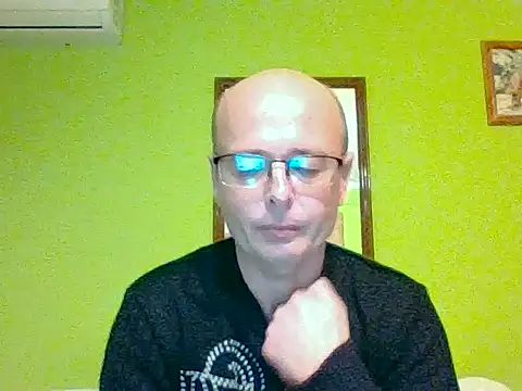 Snapshot of Tiger202441 chatting on 26, 10, 2025 Tiger202441 online show from 26, 10, 2025