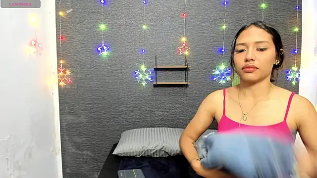 monse 02 online show from 29, 12, 2024
