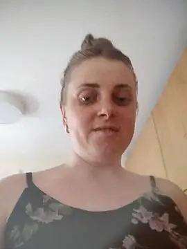 CoddessCrystal online show from 29, 6, 2026