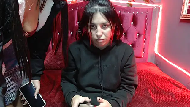 Melani cute02 online show from 18, 1, 2025