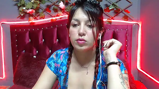 Melani cute02 online show from 27, 1, 2025