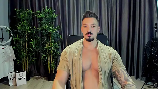 HaydenSpearss online show from 18, 10, 2025