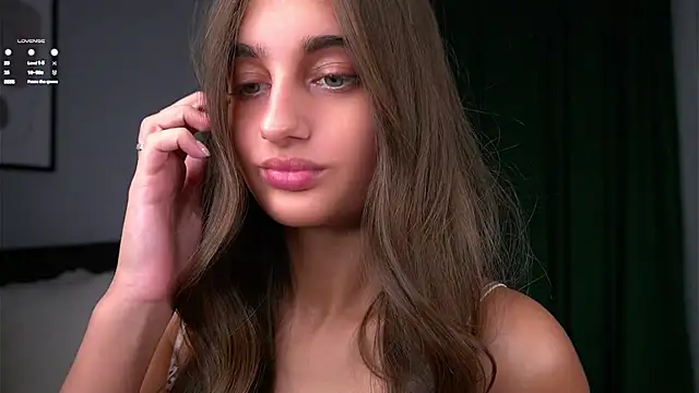 Snapshot of PiquingOgalala chatting on 29, 11, 2025 PiquingOgalala online show from 29, 11, 2025