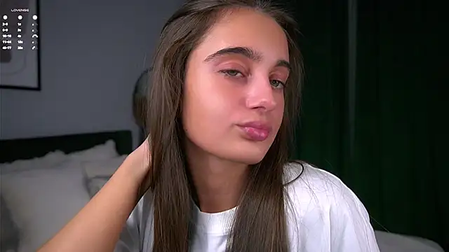 Snapshot of PiquingOgalala chatting on 30, 11, 2025 PiquingOgalala online show from 30, 11, 2025