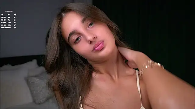 Snapshot of PiquingOgalala chatting on 2, 12, 2025 PiquingOgalala online show from 2, 12, 2025