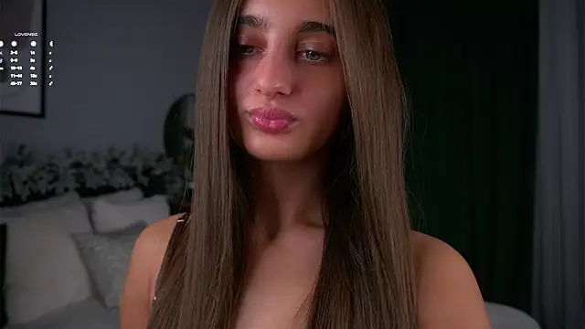 Snapshot of PiquingOgalala chatting on 16, 12, 2025 PiquingOgalala online show from 16, 12, 2025