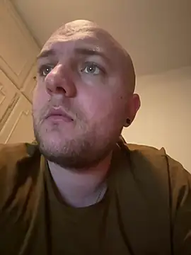 Snapshot of QueueFrenchie chatting on 21, 2, 2026 QueueFrenchie online show from 21, 2, 2026