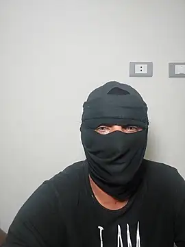 Nisreenn online show from 25, 9, 2025