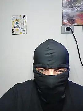 Nisreenn online show from 3, 10, 2025