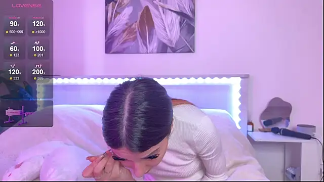 Snapshot of Veronica_leal chatting on 27, 9, 2025 Veronica leal online show from 27, 9, 2025