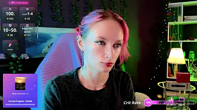 Snapshot of _HelenCarter chatting on 16, 10, 2025  HelenCarter online show from 16, 10, 2025