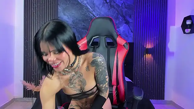 Sweet devill  online show from 23, 2, 2025