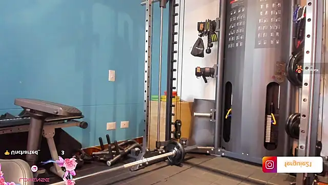 fergie21 online show from 10, 1, 2025