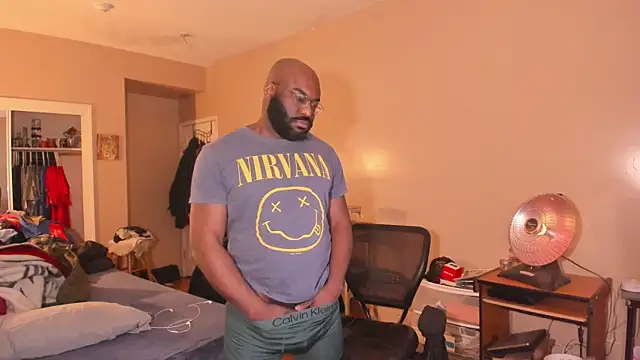 MrChuckDailyXXX online show from 5, 2, 2026