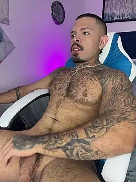 Snapshot of Adil_aminn chatting on 26, 5, 2026 Adil aminn online show from 26, 5, 2026