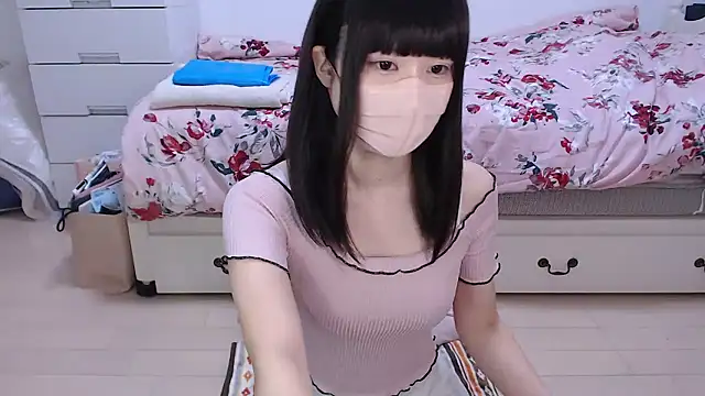 Snapshot of AMI___oO chatting on 8, 11, 2025 AMI oO online show from 8, 11, 2025