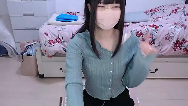 Snapshot of AMI___oO chatting on 30, 11, 2025 AMI oO online show from 30, 11, 2025