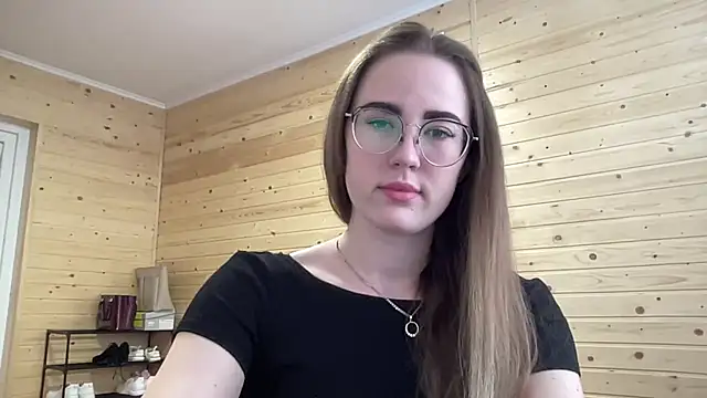 Snapshot of luxie_milady chatting on 22, 5, 2026 luxie milady online show from 22, 5, 2026