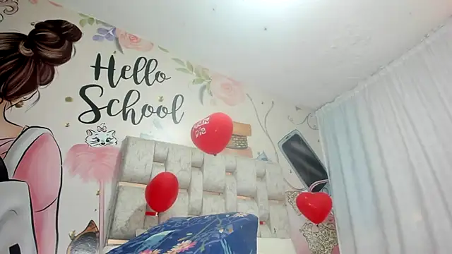 EMMA SWEETT1 online show from 27, 2, 2025