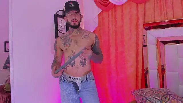 Snapshot of dilan_scootk_ chatting on 2, 3, 2026 dilan scootk online show from 2, 3, 2026