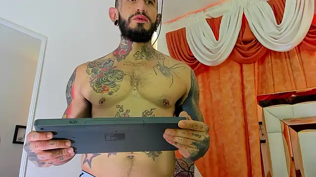 Snapshot of dilan_scootk_ chatting on 17, 3, 2026 dilan scootk online show from 17, 3, 2026