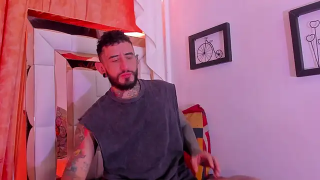 Snapshot of dilan_scootk_ chatting on 19, 3, 2026 dilan scootk online show from 19, 3, 2026