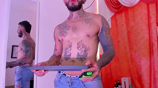 Snapshot of dilan_scootk_ chatting on 26, 3, 2026 dilan scootk online show from 26, 3, 2026