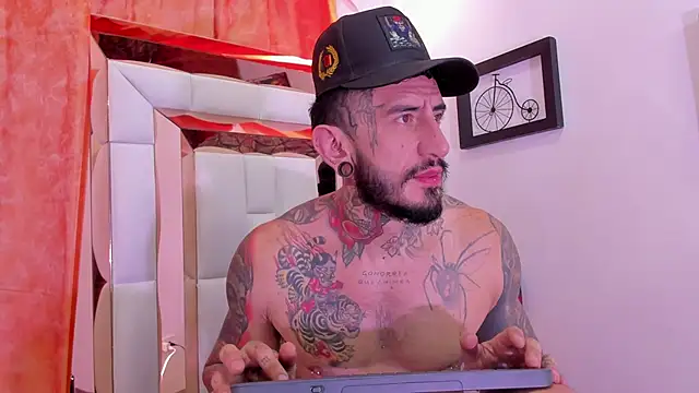 dilan scootk  online show from 21, 5, 2026