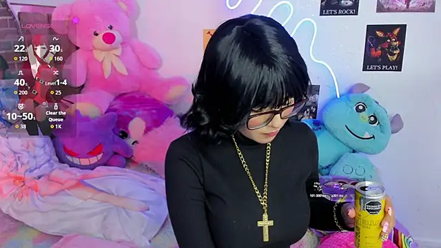 Snapshot of naoko_kirino chatting on 8, 4, 2026 naoko kirino online show from 8, 4, 2026