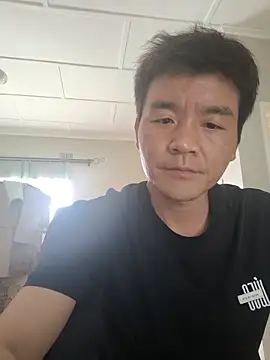 Snapshot of kisstoyousoon2024 chatting on 15, 12, 2025 kisstoyousoon2024 online show from 15, 12, 2025