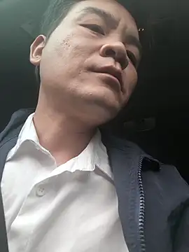 Snapshot of kisstoyousoon2024 chatting on 17, 12, 2025 kisstoyousoon2024 online show from 17, 12, 2025