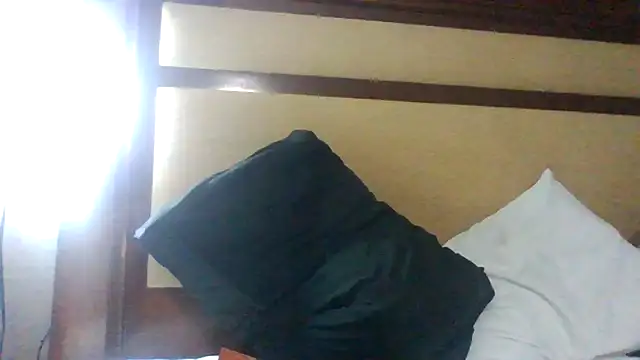 Snapshot of Mrbbc803 chatting on 24, 10, 2025 Mrbbc803 online show from 24, 10, 2025