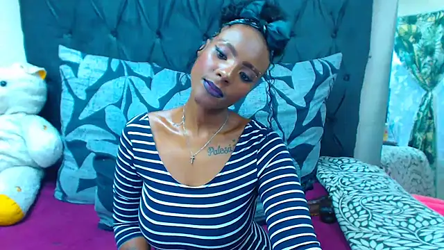 SAVAGExBOO online show from 17, 1, 2025