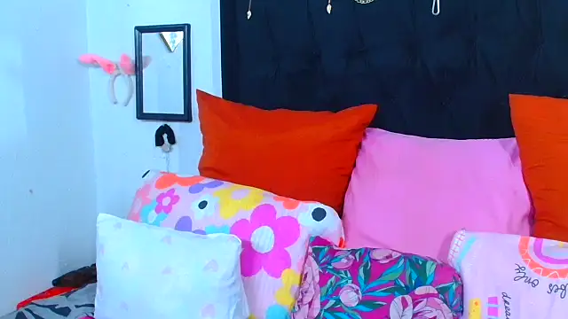 SAVAGExBOO online show from 29, 9, 2025