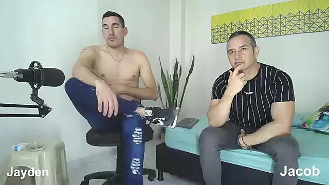 jayydenandjacob online show from 9, 2, 2025