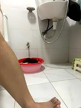 Snapshot of -SingleMom- chatting on 17, 10, 2025 -SingleMom- online show from 17, 10, 2025