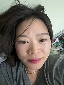 Hellen 111 online show from 14, 9, 2025