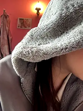 Hellen 111 online show from 26, 9, 2025