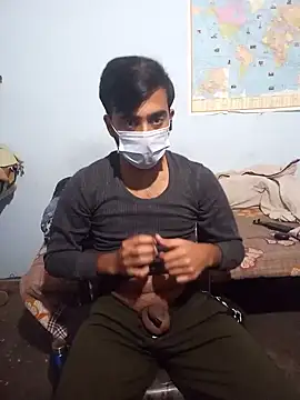 Snapshot of indian_guy-7 chatting on 18, 12, 2024 indian guy-7 online show from 18, 12, 2024
