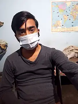 Snapshot of indian_guy-7 chatting on 6, 1, 2025 indian guy-7 online show from 6, 1, 2025