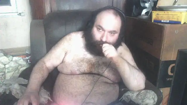 Snapshot of hairyhulk chatting on 12, 2, 2025 hairyhulk online show from 12, 2, 2025
