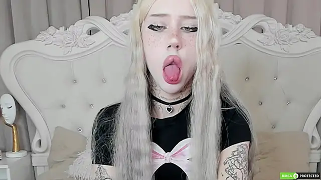 Joy Barker online show from 10, 11, 2025